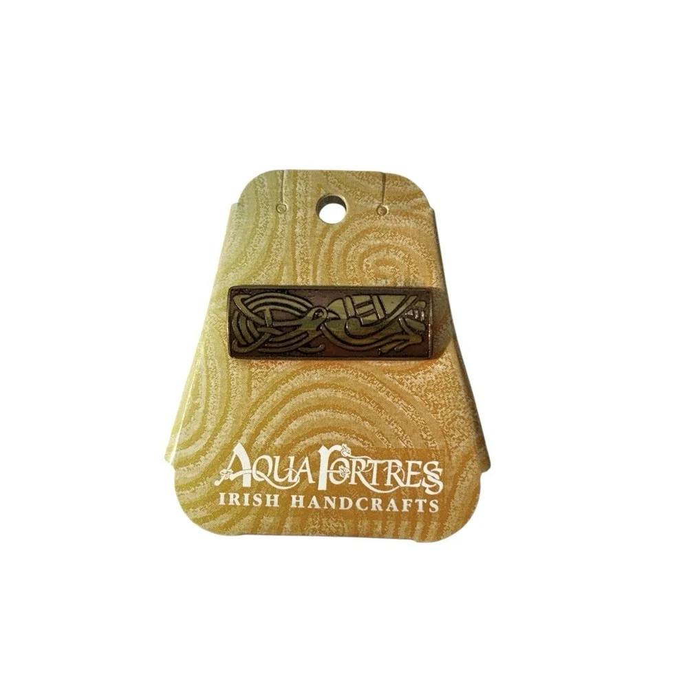 Vintage Aqua Fortress Irish Bronze Tone Steel Scenic Celtic Design Brooch Pin